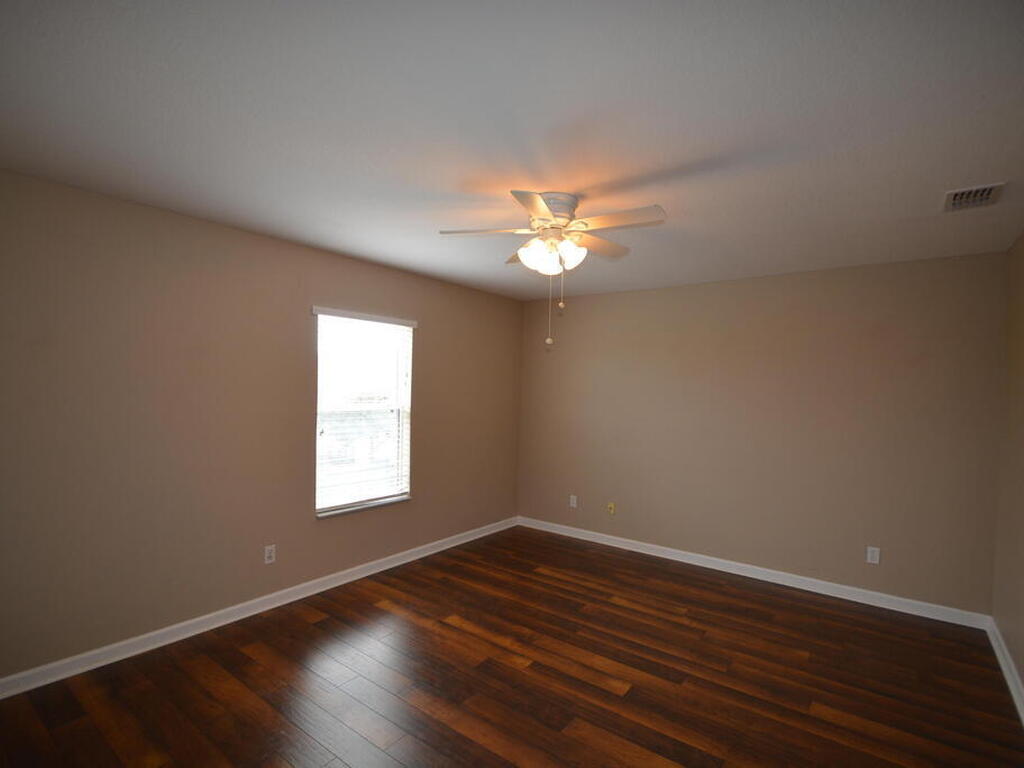 2570 Revolution Street, Melbourne, FL 32935