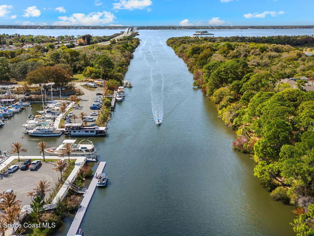 2730 Cutlass Point Lane, Merritt Island, FL 32953
