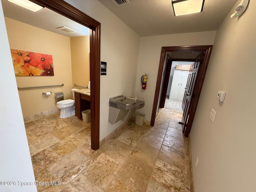 816 U.S. 1, Sebastian, FL 32958