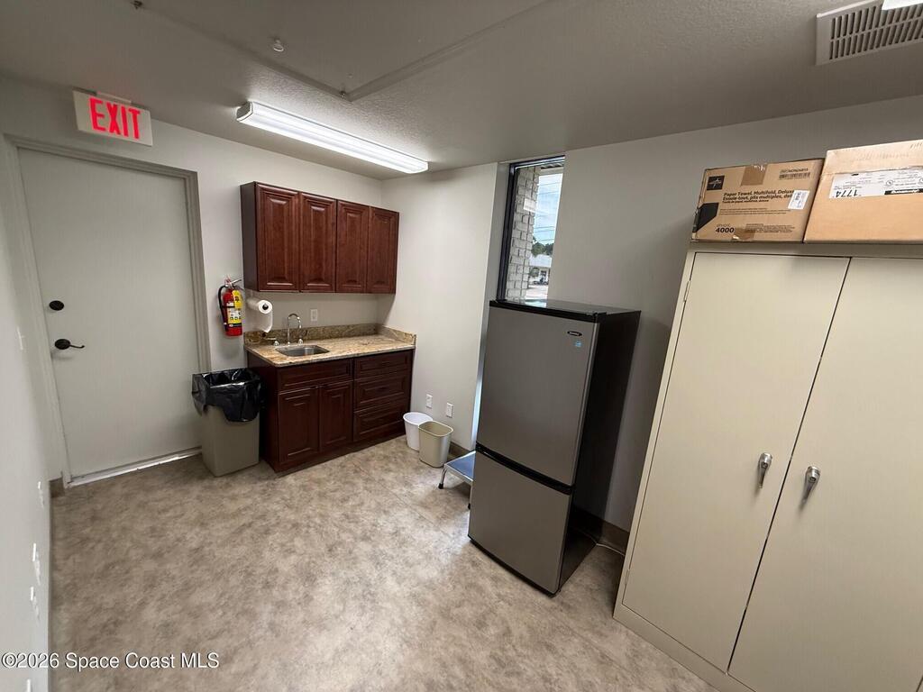 816 U.S. 1, Sebastian, FL 32958