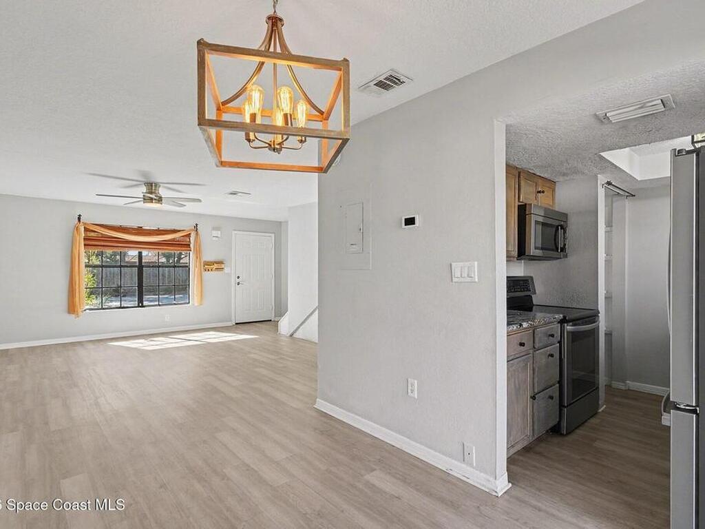 1300 Arlington Lane, Palm Bay, FL 32905