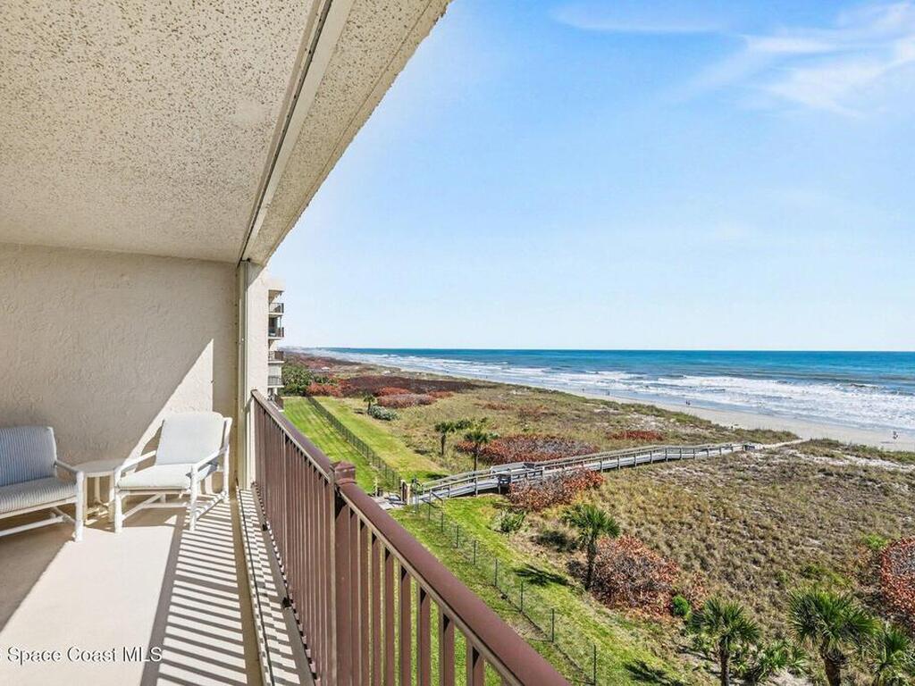 1860 N Atlantic Avenue, Cocoa Beach, FL 32931