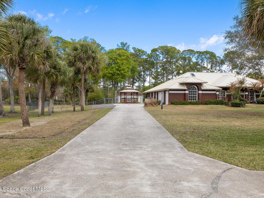 4920 Shade Tree Street, Cocoa, FL 32926