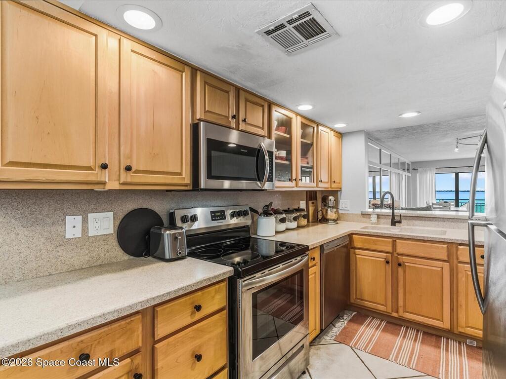 3901 Dixie Highway, Palm Bay, FL 32905