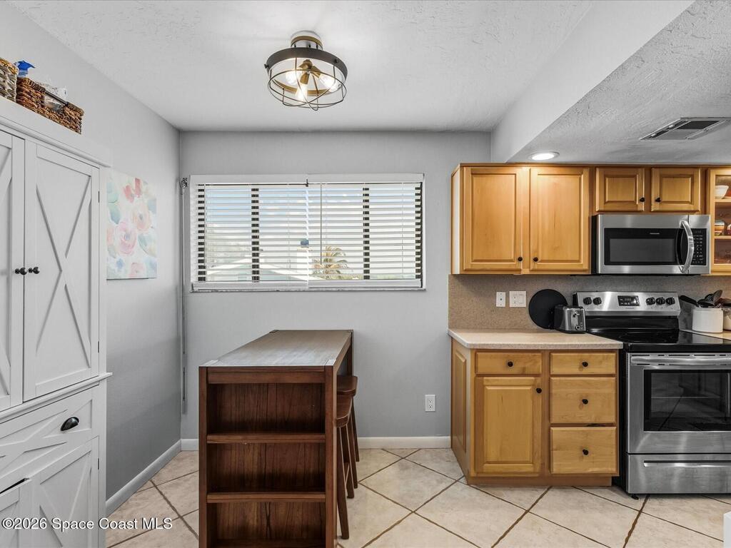 3901 Dixie Highway, Palm Bay, FL 32905