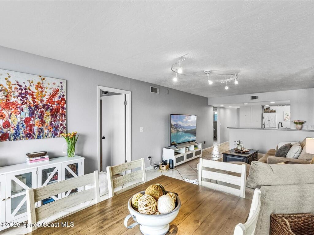 3901 Dixie Highway, Palm Bay, FL 32905