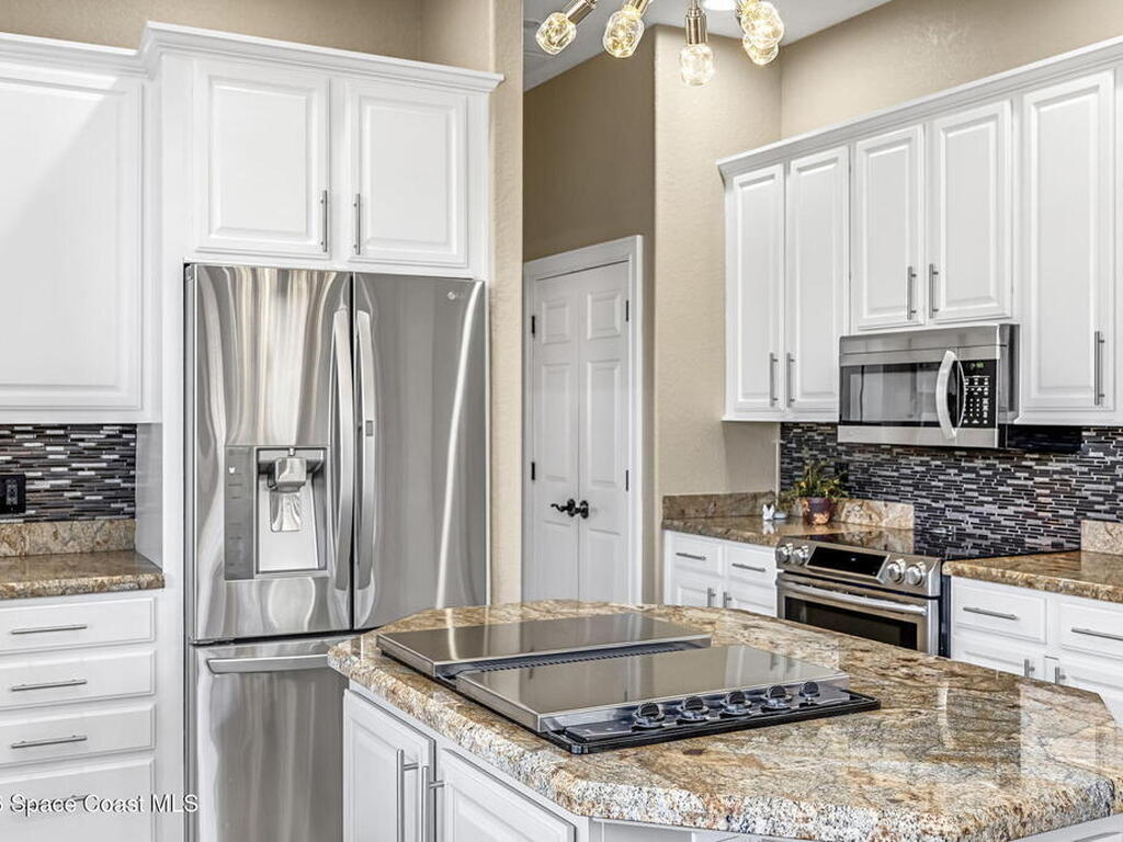 450 E Hall Road, Merritt Island, FL 32953