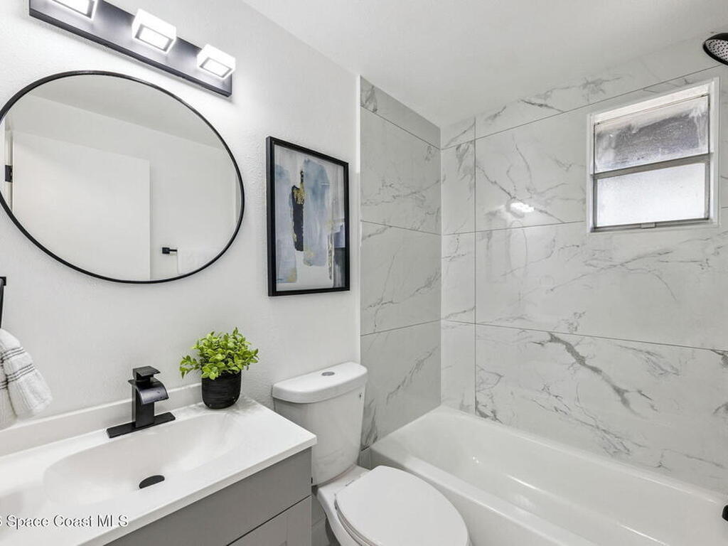 1347 E Normandy Boulevard, Deltona, FL 32725