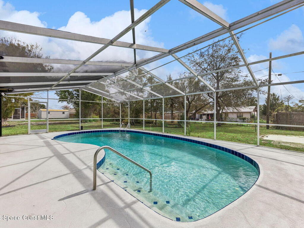 1347 E Normandy Boulevard, Deltona, FL 32725