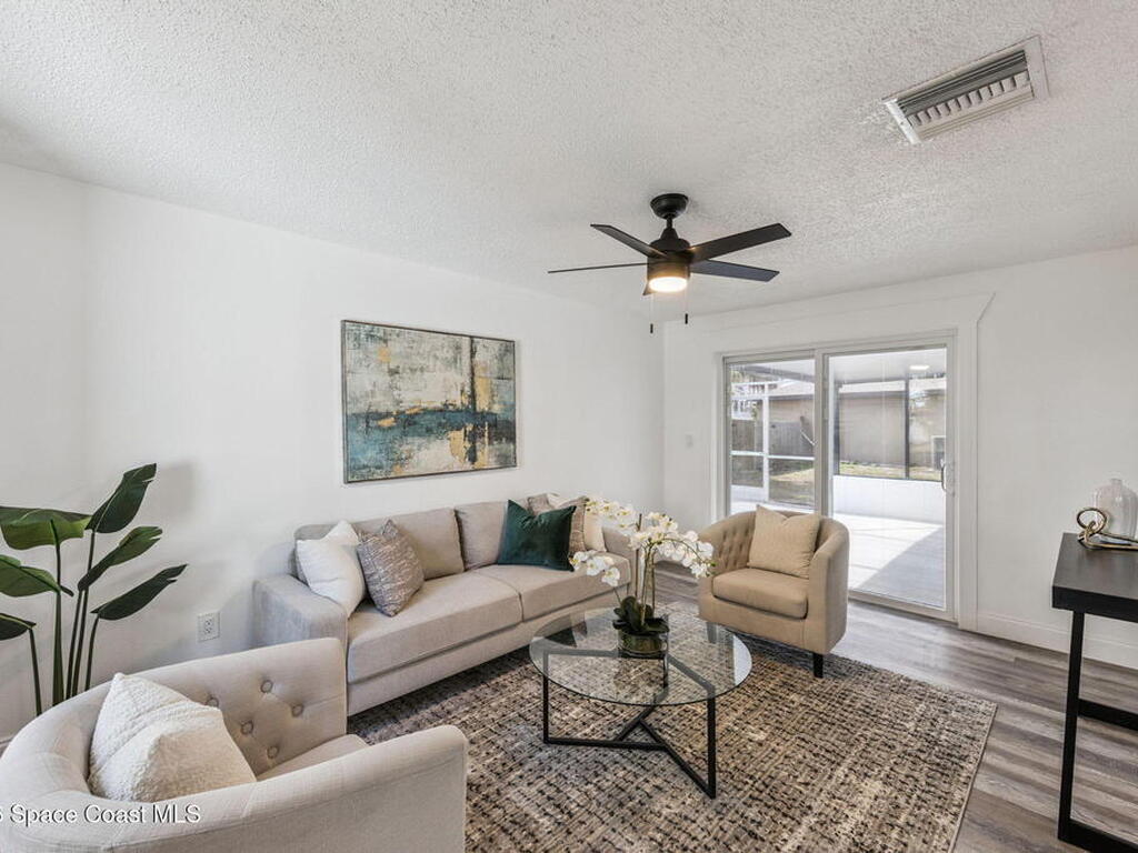 1347 E Normandy Boulevard, Deltona, FL 32725