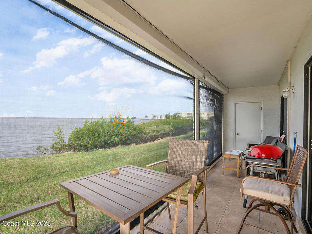 190 Seminole Lane, Cocoa Beach, FL 32931