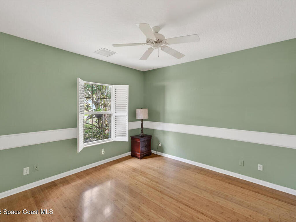 137 38th Court, Vero Beach, FL 32968