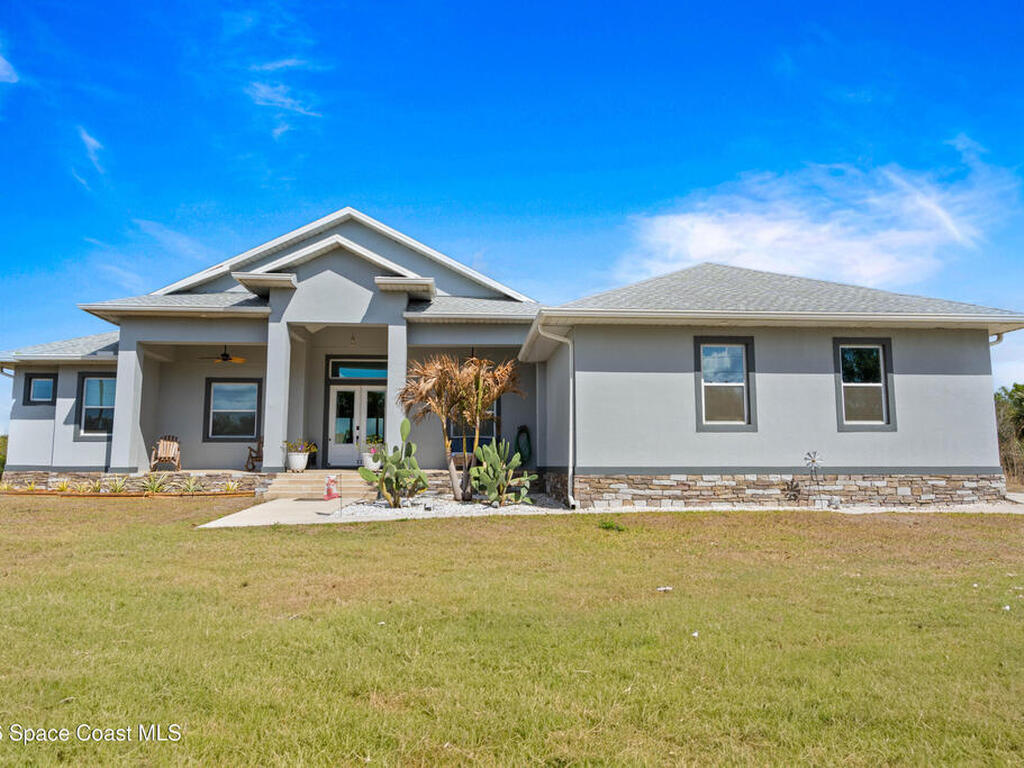 340 Stallion Street, Palm Bay, FL 32909