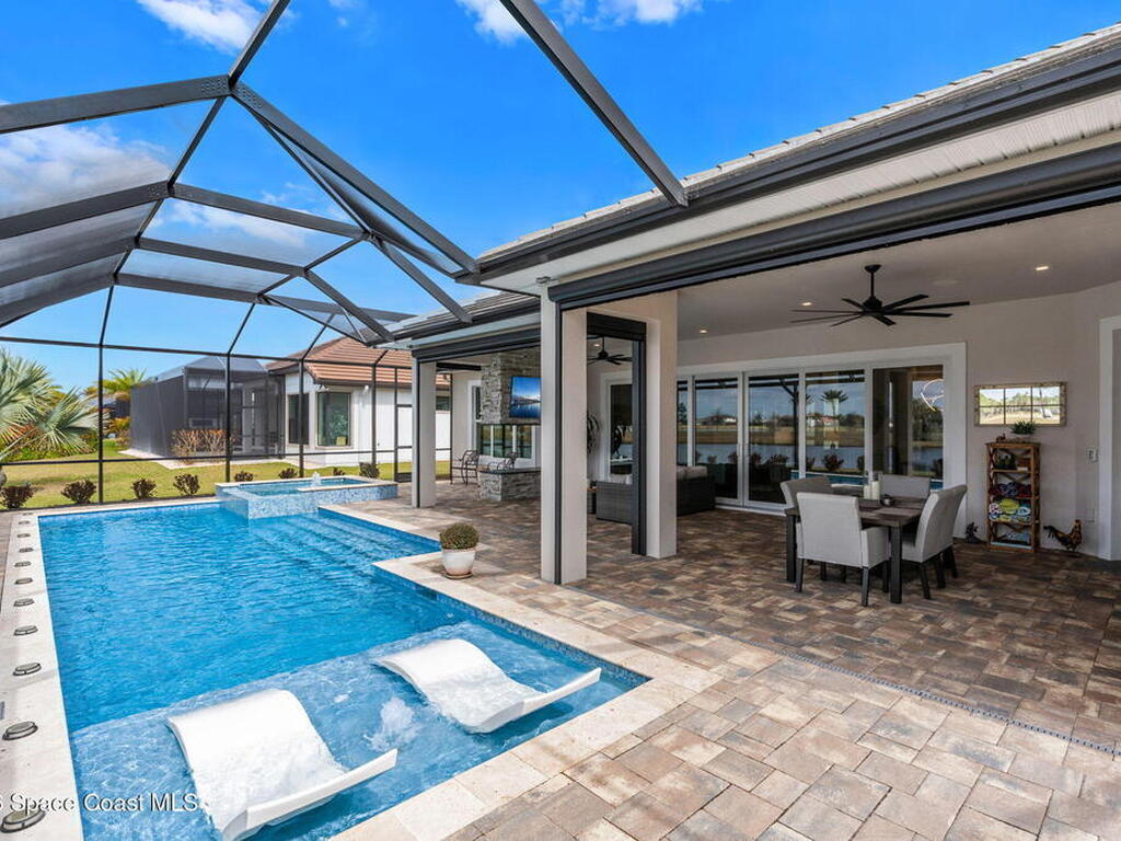 4672 Tennyson Drive, Rockledge, FL 32955