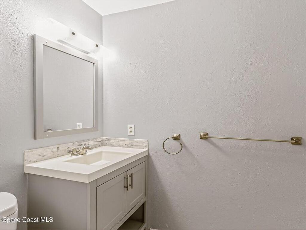 255 San Paulo Circle, West Melbourne, FL 32904