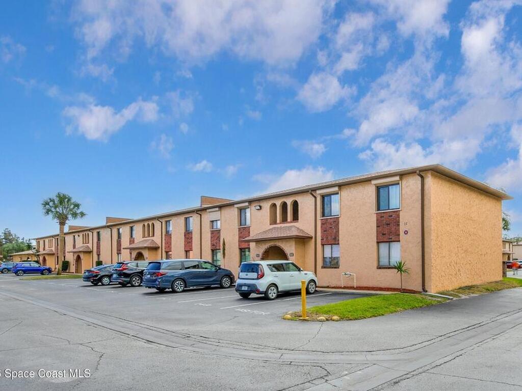 255 San Paulo Circle, West Melbourne, FL 32904