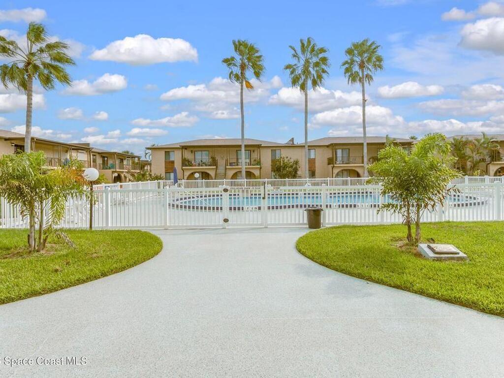 255 San Paulo Circle, West Melbourne, FL 32904