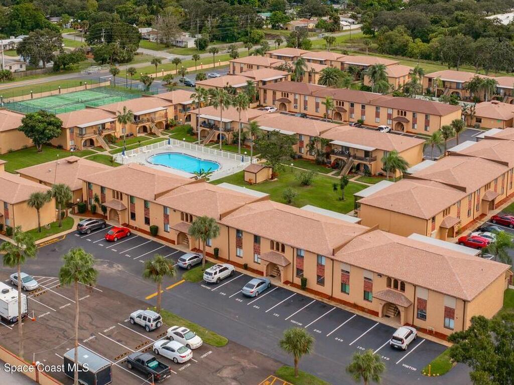 255 San Paulo Circle, West Melbourne, FL 32904