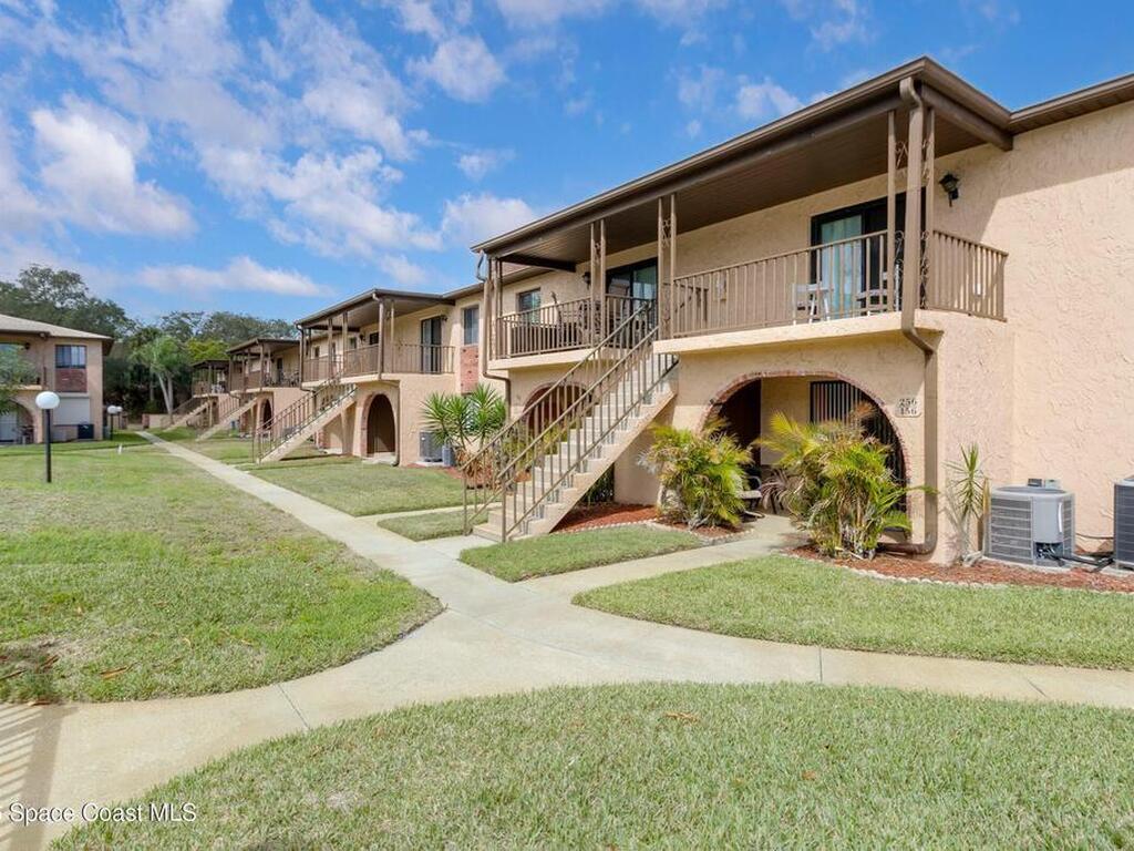 255 San Paulo Circle, West Melbourne, FL 32904