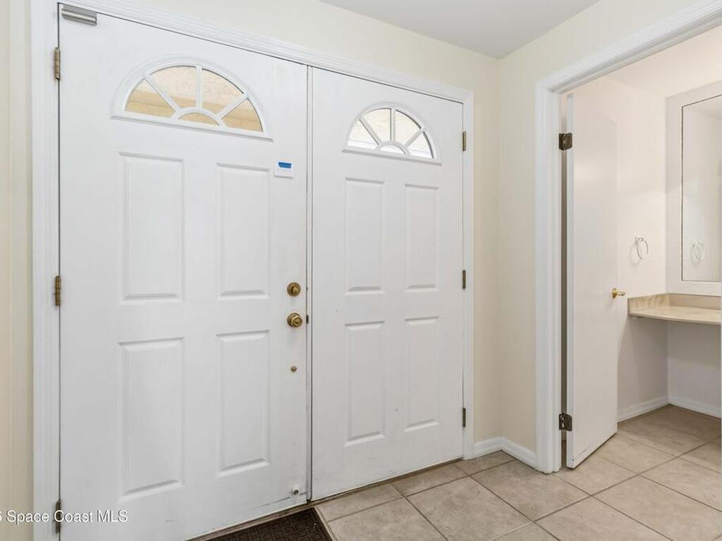 190 Escambia Lane, Cocoa Beach, FL 32931