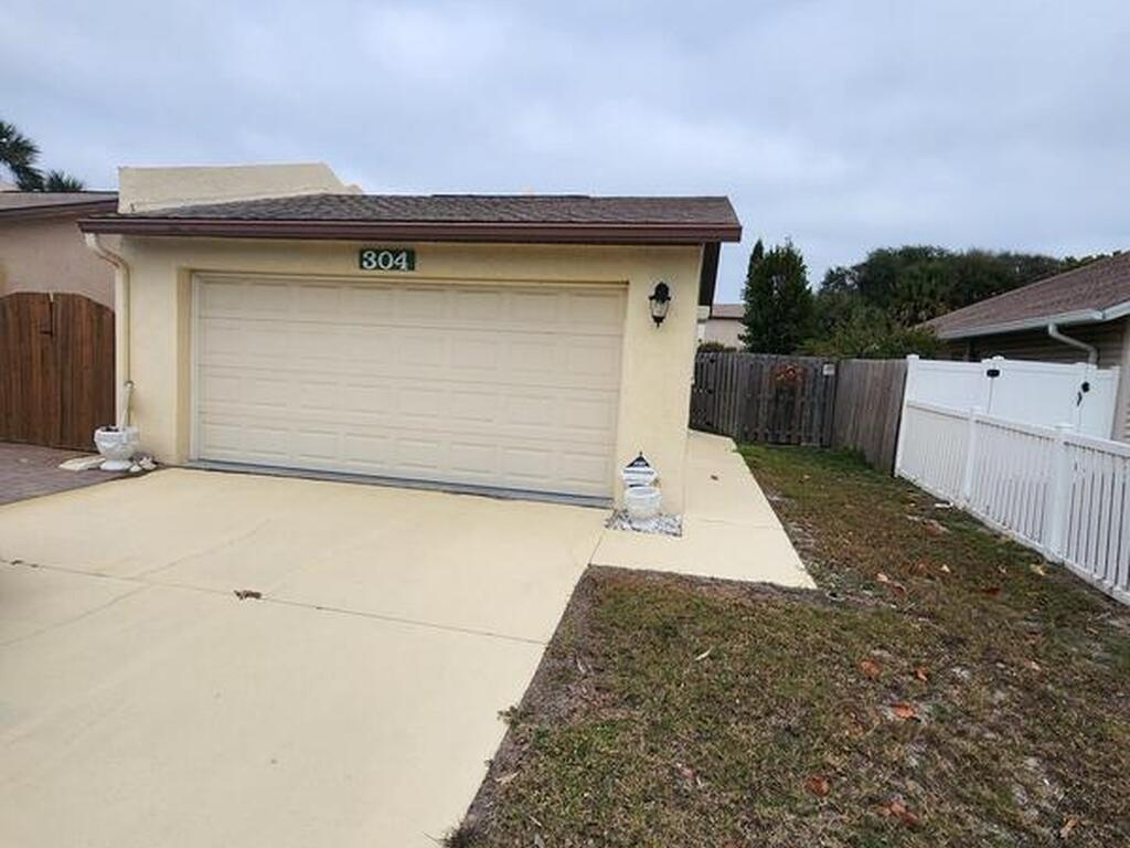 304 Wilson Avenue, Cocoa Beach, FL 32931