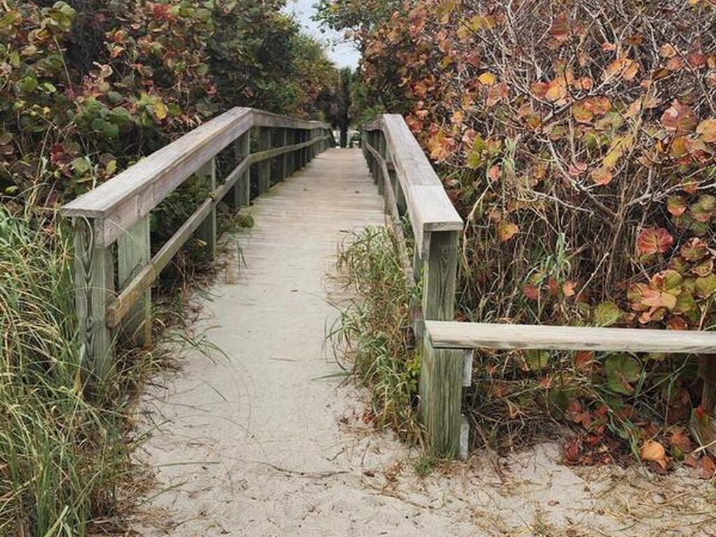 304 Wilson Avenue, Cocoa Beach, FL 32931