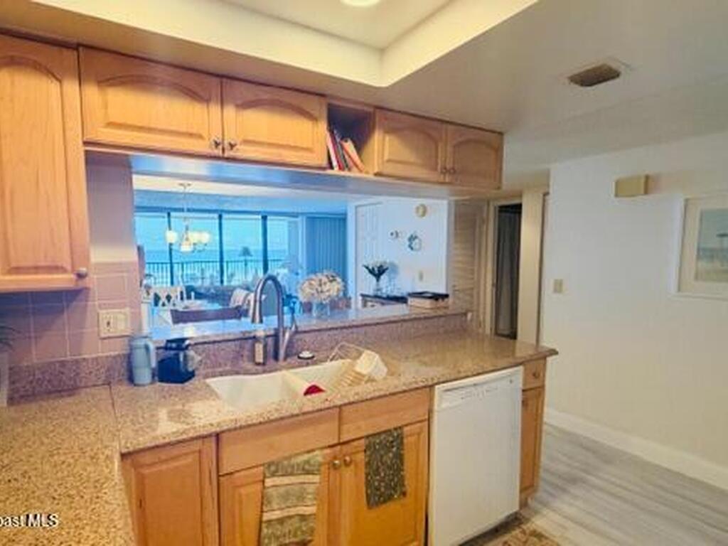 1860 N Atlantic Avenue, Cocoa Beach, FL 32931