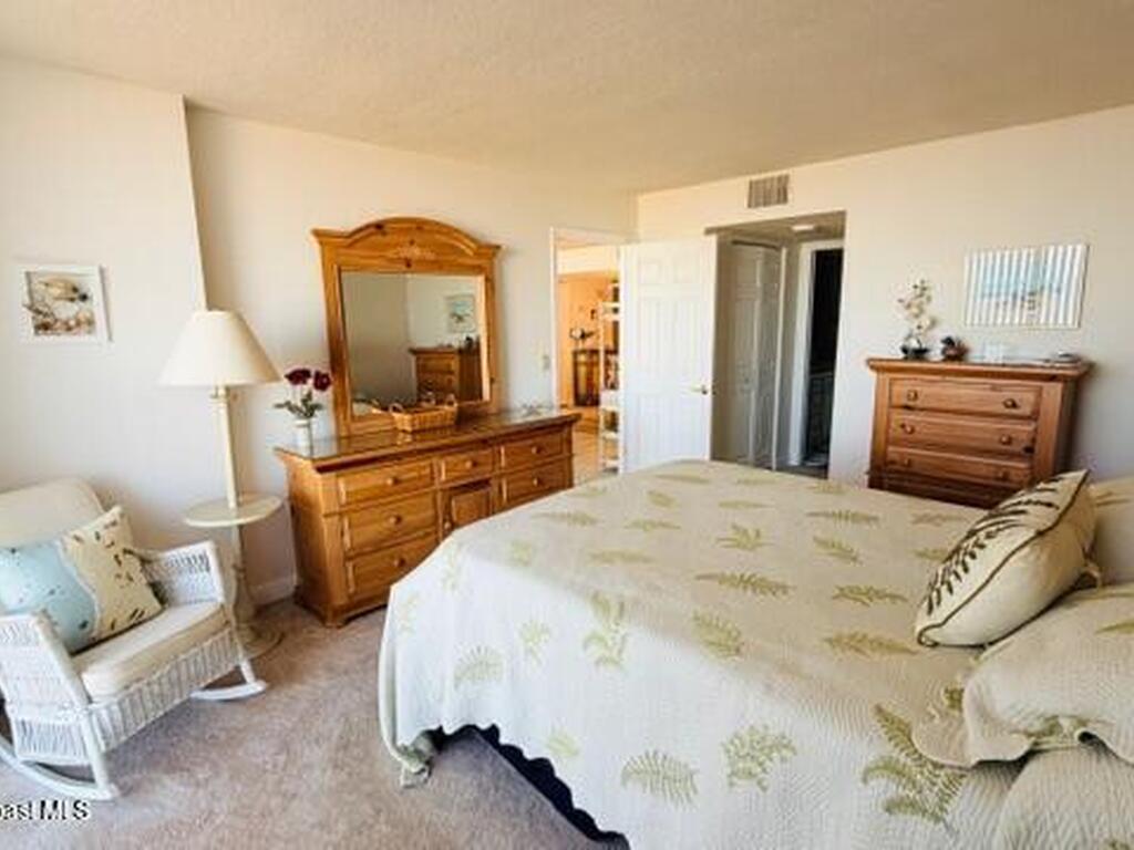 1860 N Atlantic Avenue, Cocoa Beach, FL 32931