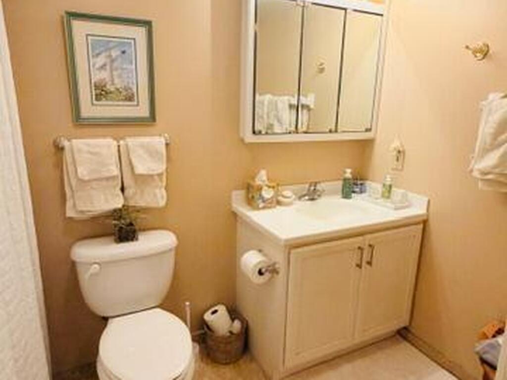 1860 N Atlantic Avenue, Cocoa Beach, FL 32931