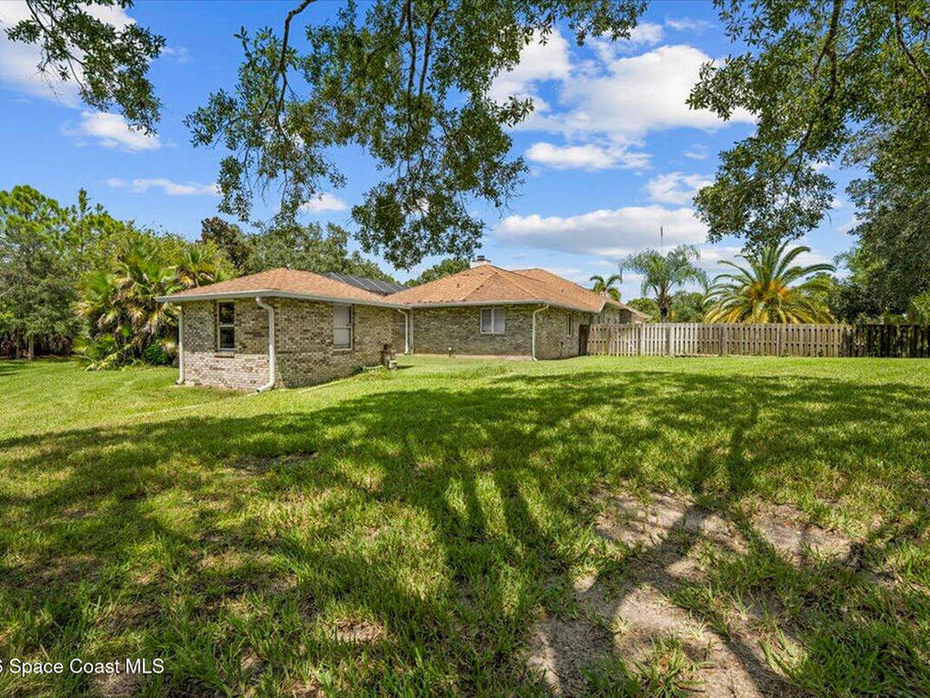 1711 Flamevine Place, Malabar, FL 32950