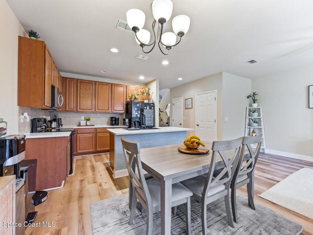 1345 Lara Circle, Rockledge, FL 32955