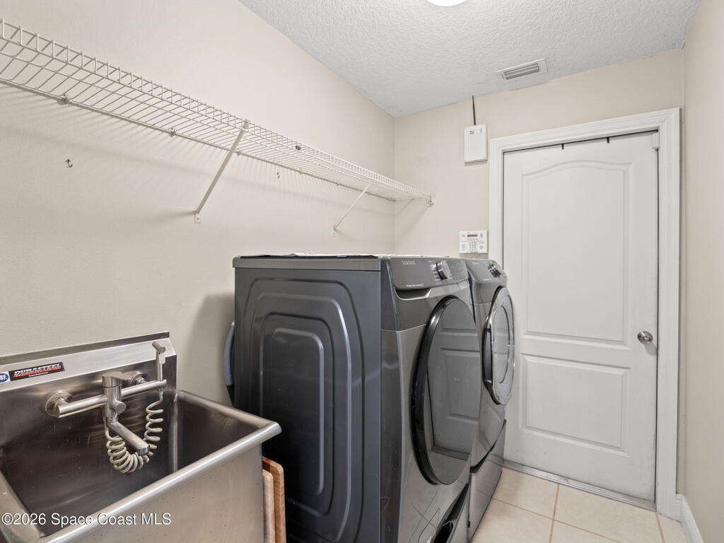 1820 Kara Place, Palm Bay, FL 32908