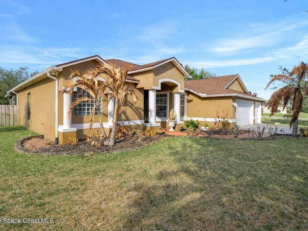 1820 Kara Place, Palm Bay, FL 32908