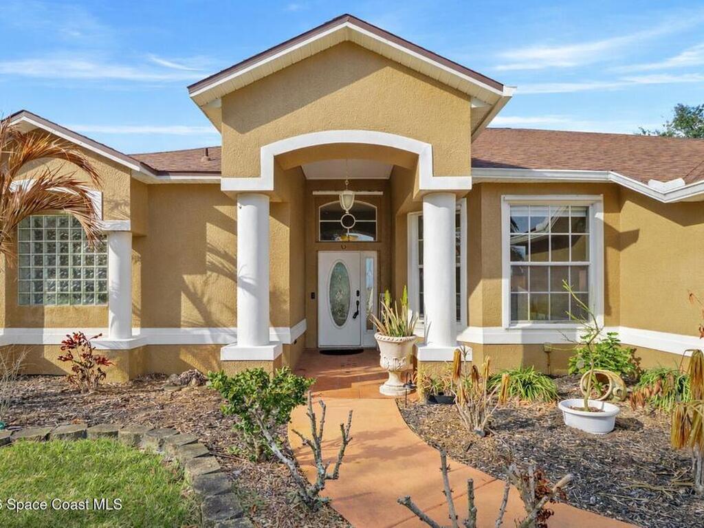 1820 Kara Place, Palm Bay, FL 32908