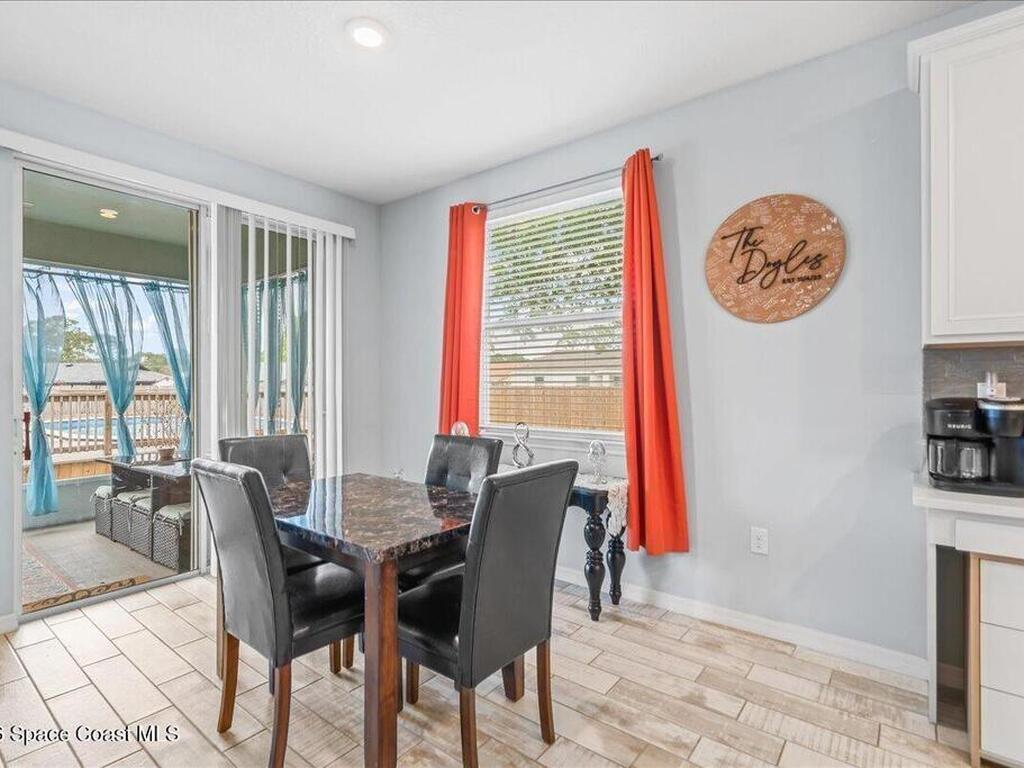 800 Lyons Circle, Palm Bay, FL 32907