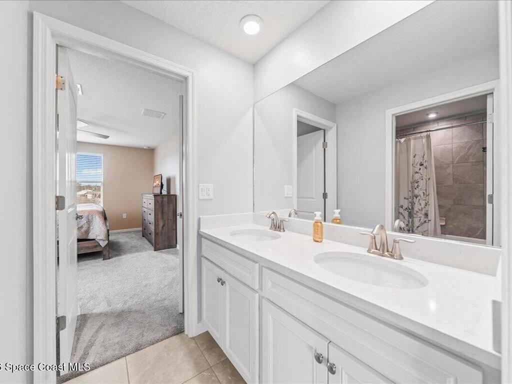 800 Lyons Circle, Palm Bay, FL 32907