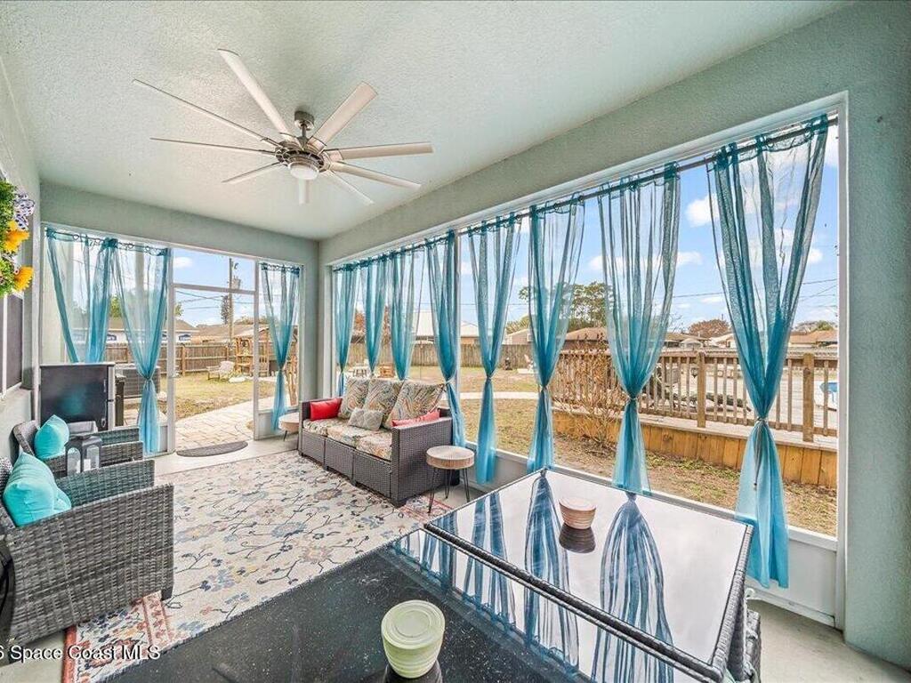 800 Lyons Circle, Palm Bay, FL 32907