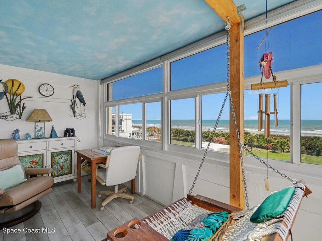 2020 N Atlantic Avenue, Cocoa Beach, FL 32931