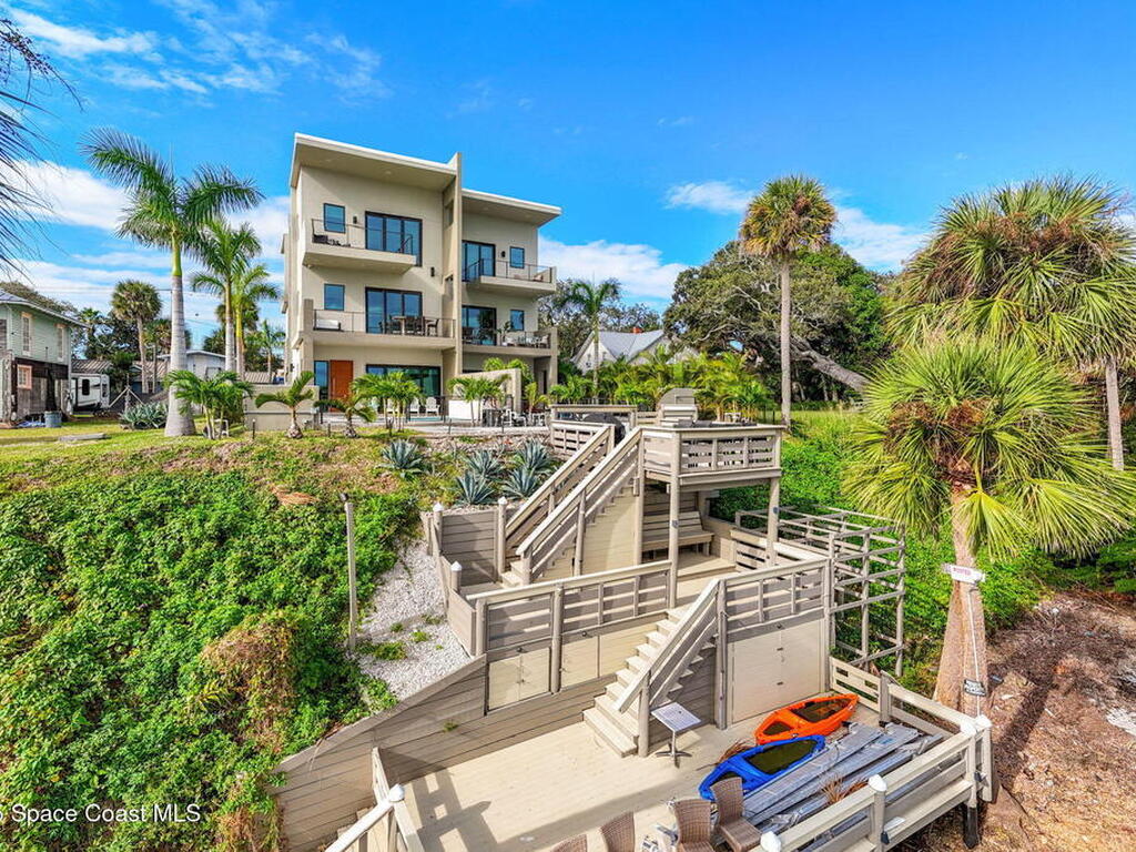 1807 Riverview Drive, Melbourne, FL 32901