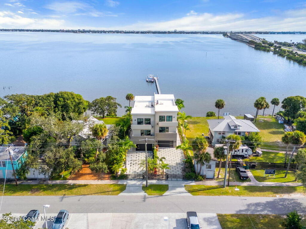 1809 Riverview Drive, Melbourne, FL 32901