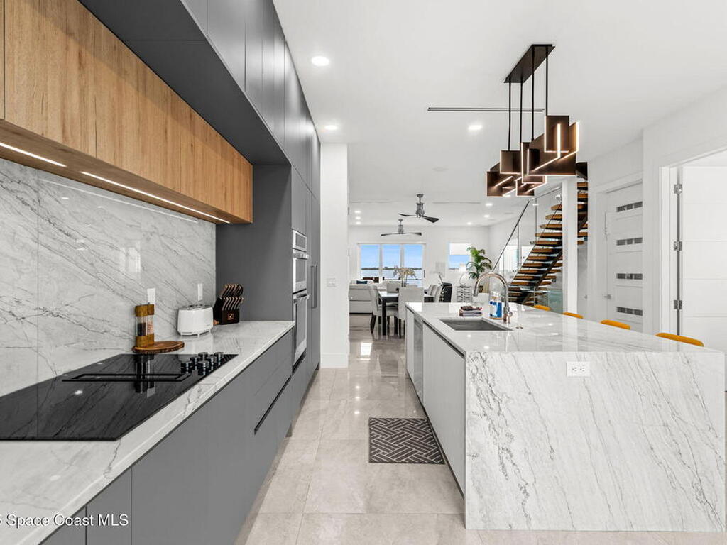 1809 Riverview Drive, Melbourne, FL 32901