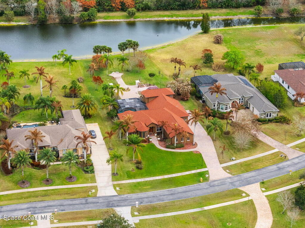 5137 Royal Paddock Way, Merritt Island, FL 32953