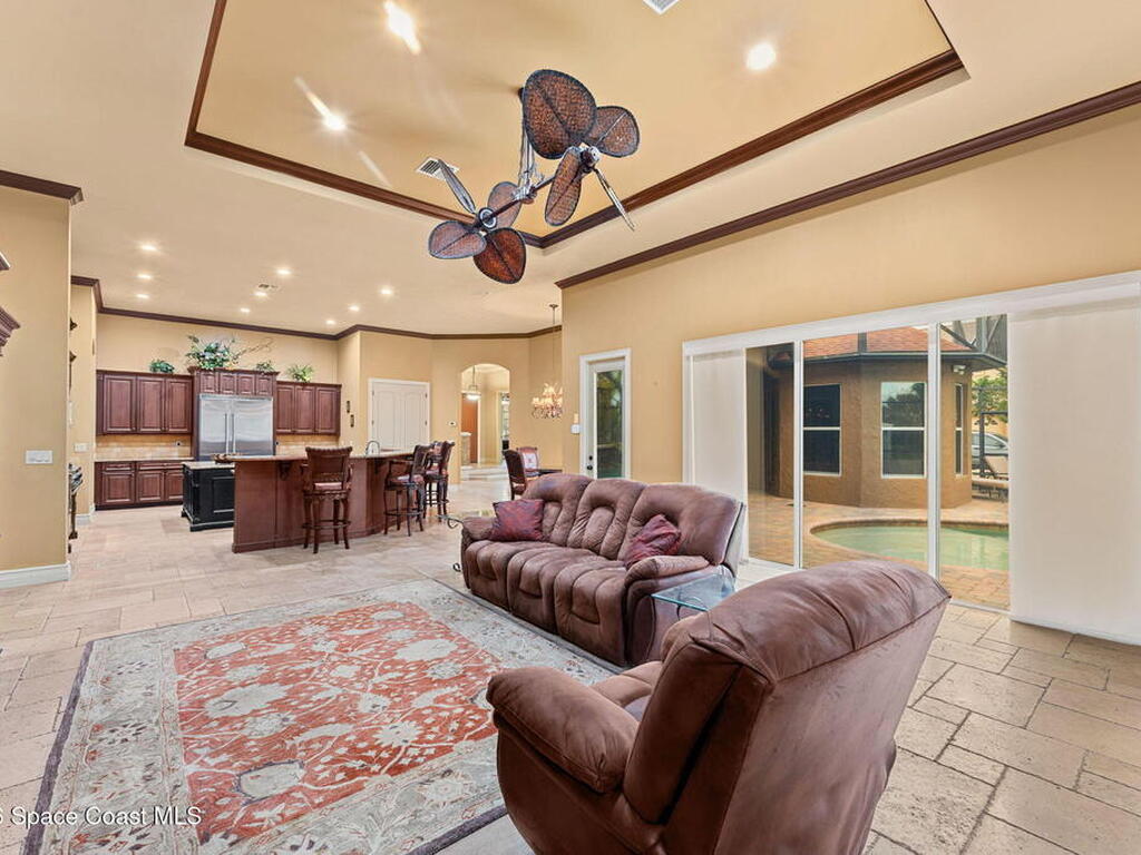 5137 Royal Paddock Way, Merritt Island, FL 32953