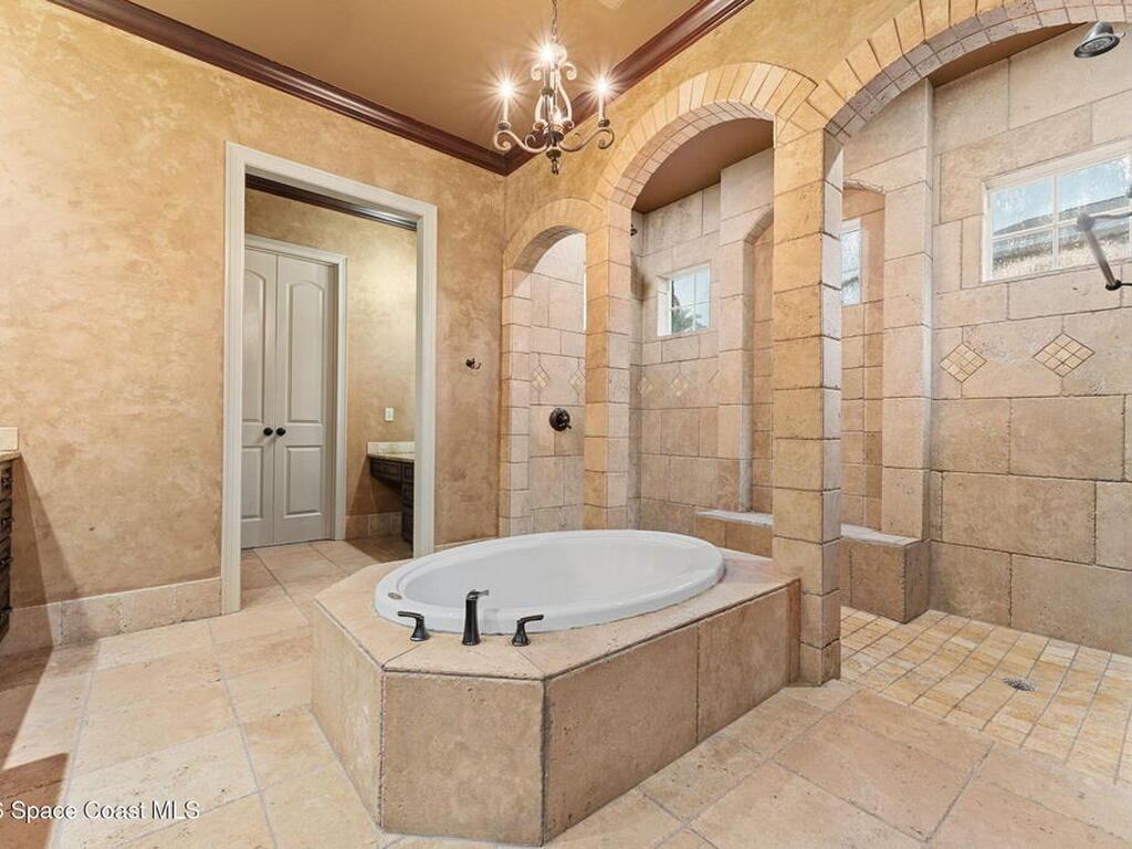 5137 Royal Paddock Way, Merritt Island, FL 32953