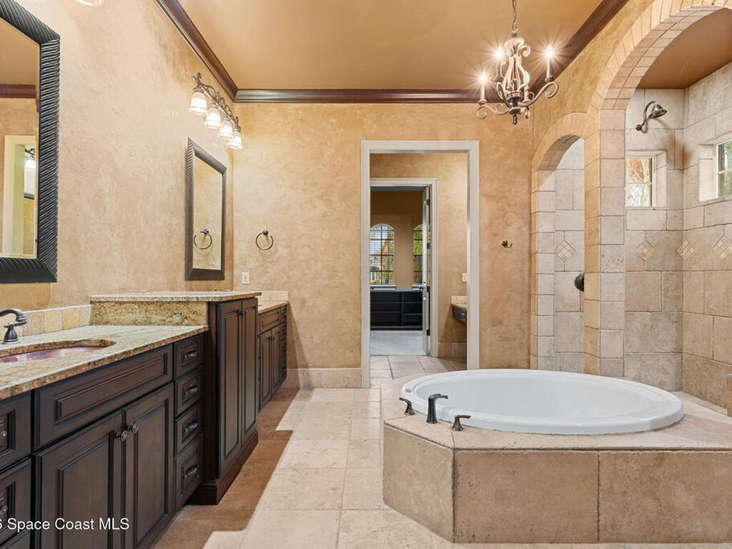 5137 Royal Paddock Way, Merritt Island, FL 32953