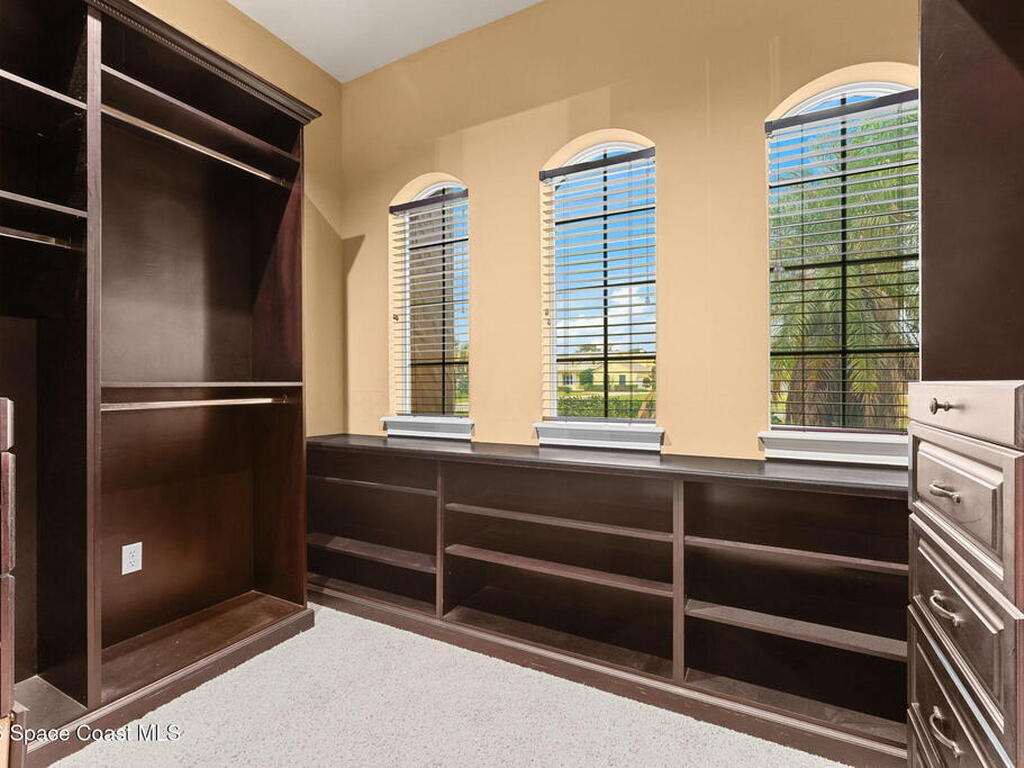 5137 Royal Paddock Way, Merritt Island, FL 32953