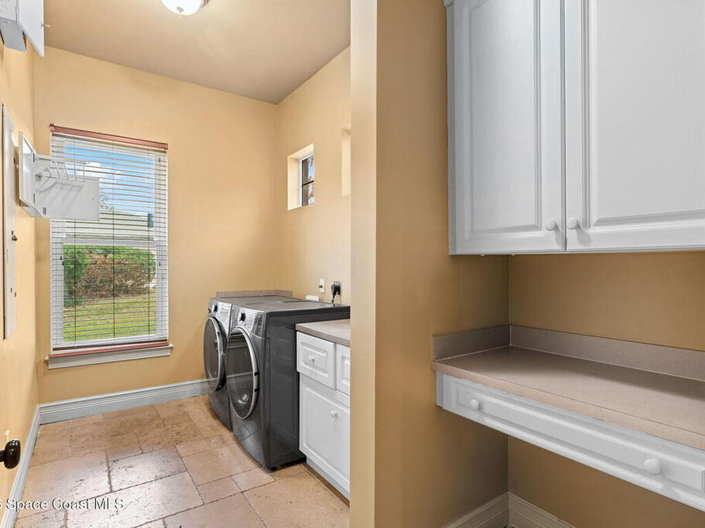 5137 Royal Paddock Way, Merritt Island, FL 32953