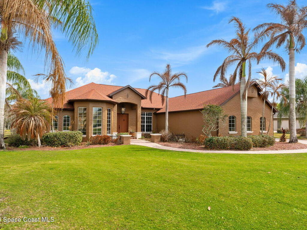 5137 Royal Paddock Way, Merritt Island, FL 32953