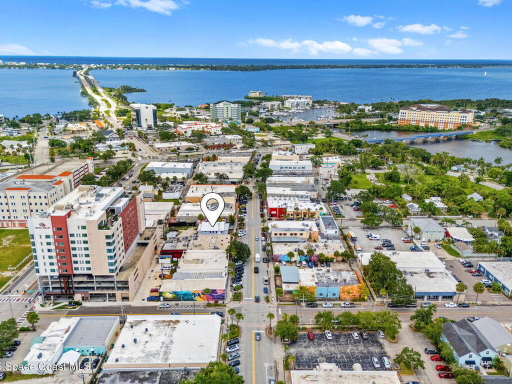 814 E New Haven Avenue, Melbourne, FL 32901