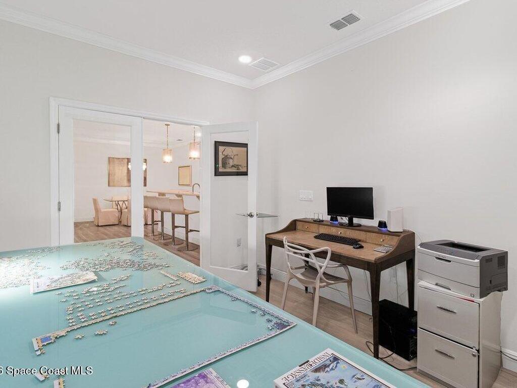 6020 Wild Olive Way, Vero Beach, FL 32966